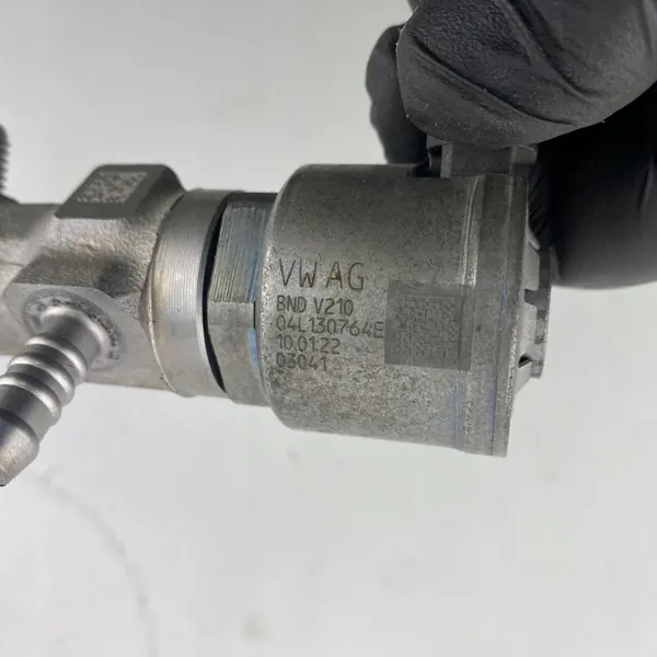 Rampe de carburant + capteurs Audi VW 2.0 TDI image 5