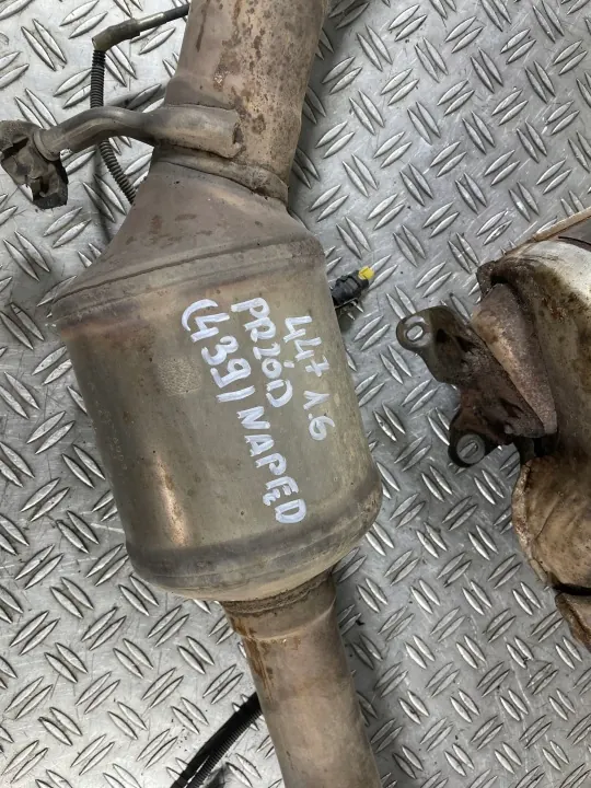 Mercedes VITO 447 DPF-katalysator OEM A4474911100 image 3