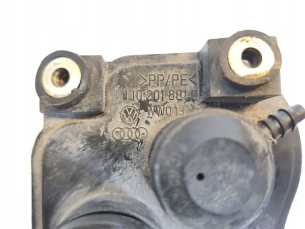Filtro de carvão usado OEM 1J0201801C para VW Audi image 5