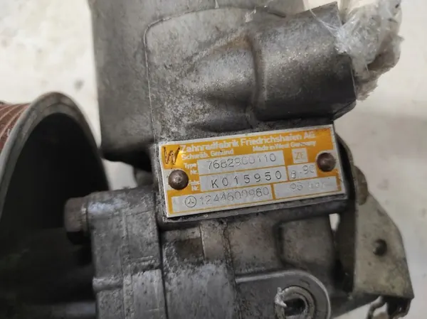Pompe de direction OEM 1244600980 Mercedes-Benz image 5