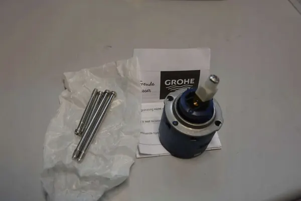Grohe 46048000 - Robinet à levier unique image 4