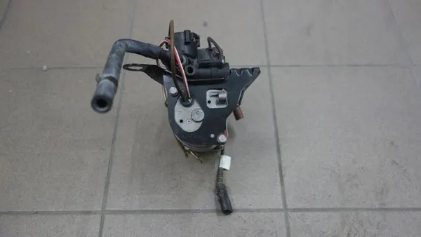 Compressore Sospensione Audi A8 D3 TDI image 4