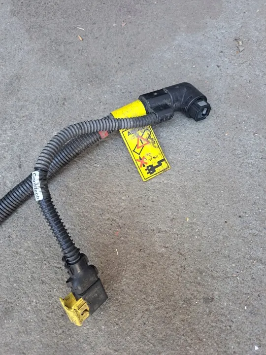 Gebrauchtes ADBLUE Heizkabel OEM 22330354 - Volvo OE image 3