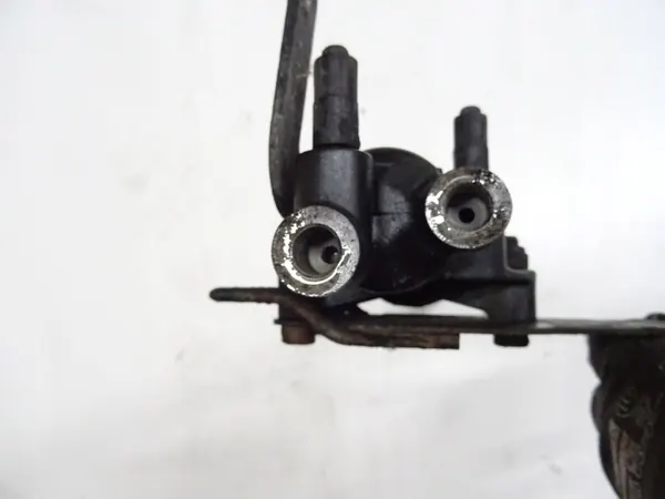 SIŁOWNIK HYDRAULICZNY OEM - Hydrauliakytkin Peugeot 3008 image 3