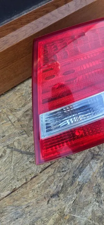 Audi A6 S6 C6 Luz Trasera Derecha image 2