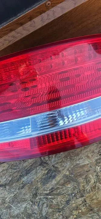 Audi A6 S6 C6 Luz Trasera Derecha image 3