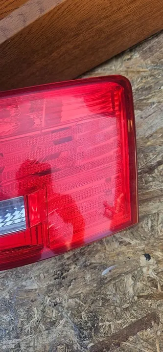 Audi A6 S6 C6 Luz Trasera Derecha image 4
