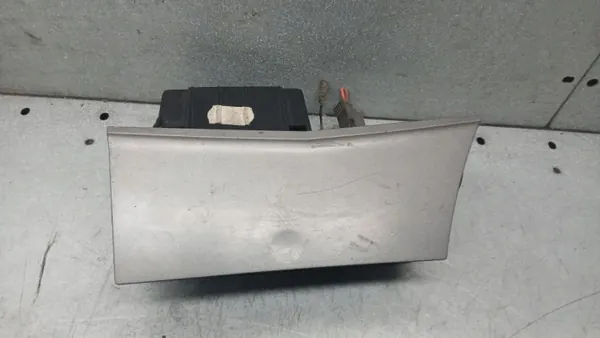 Cendrier Opel Astra H OEM VOLVOMAR-137262-31574-0100 image 2