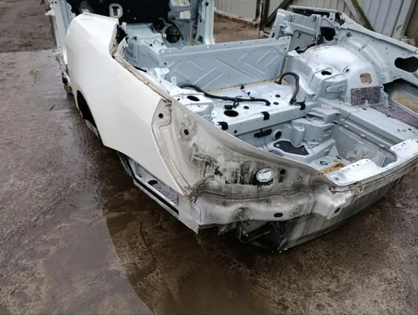 Para-lama traseiro esquerdo Mercedes-Benz SL 2013 OEM 282631 image 6