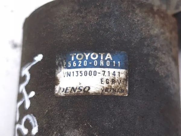 Válvula AGR Toyota OE 25620-0R011 - Usada image 9