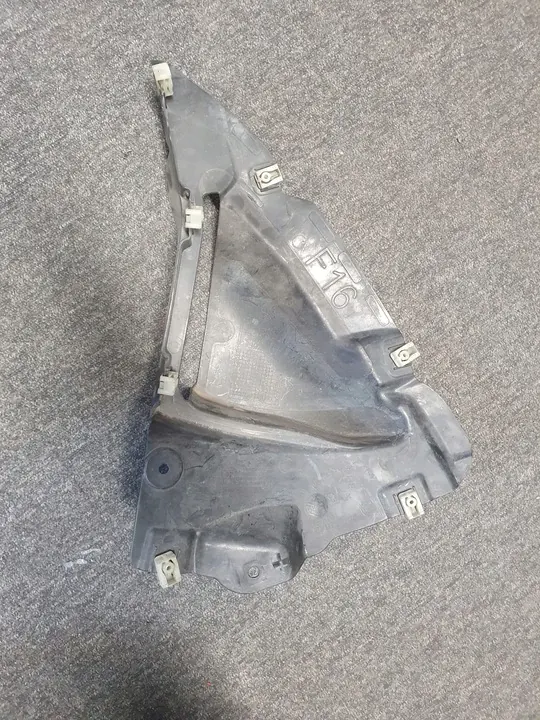 Front Wheel Arch Cover Triangle BMW X6 F16 OE image 2