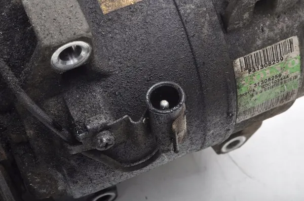 COMPRESSEUR A/C VOLVO S60 V70 XC90 XC70 2.4 D5 31308259 image 2