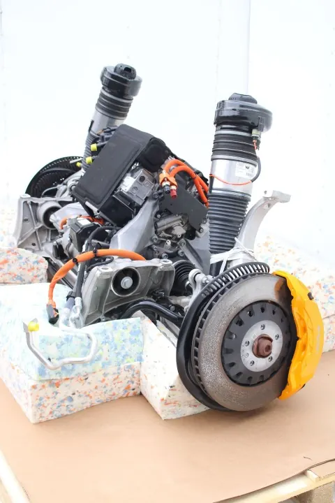 Audi E-Tron framvagnsbalk OEM 0EF901141AG image 8