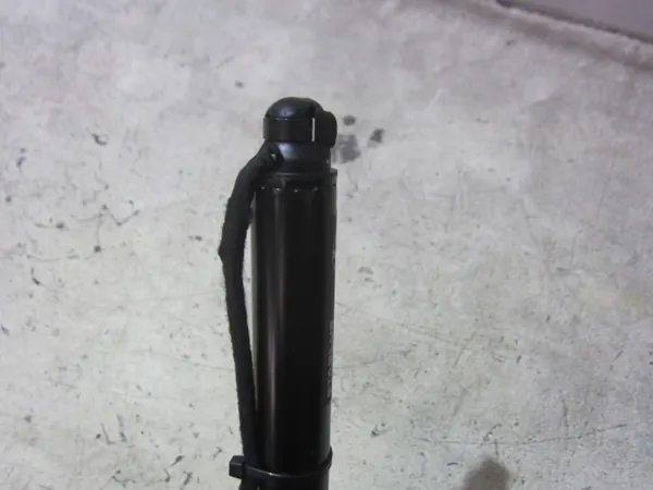 BMW X3 G01 bakluckaktuator OEM 51247397322 Höger image 3