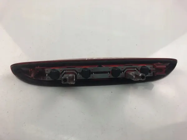 Zusätzliche Bremsleuchte Peugeot 208 OEM 9674308080 image 5