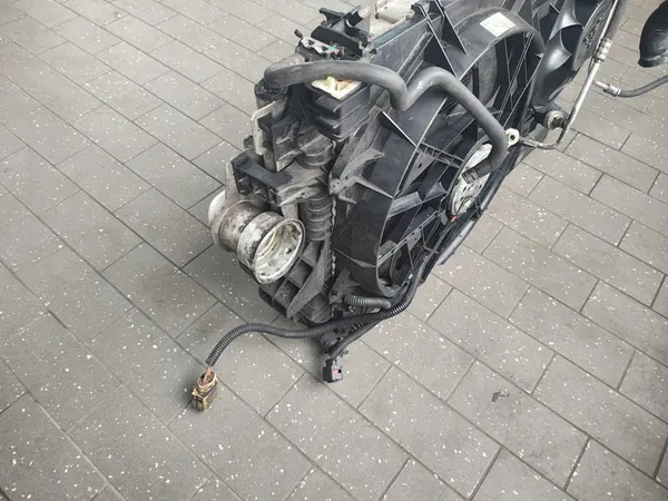 Kylset med fläktar VW T5 2.5 TDI image 3