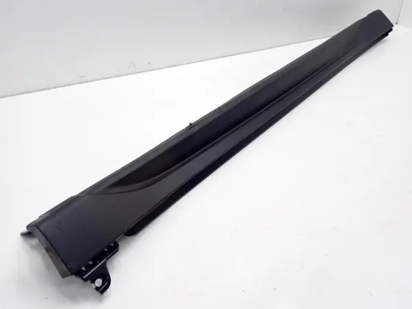 Protector de umbral derecho BMW F48 X1 OEM 7332328 image 5