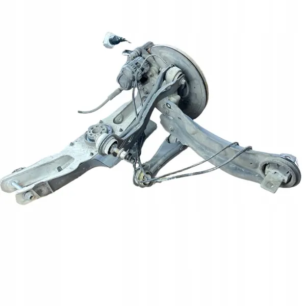 Pivot de roue arrière gauche Mercedes 117 C117 CLA image 4