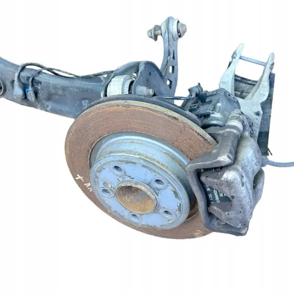 Pivot de roue arrière gauche Mercedes 117 C117 CLA image 6