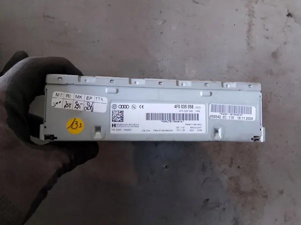Radion Viritysmoduuli OEM 4F0035056 A4 B8 A5 8T image 2