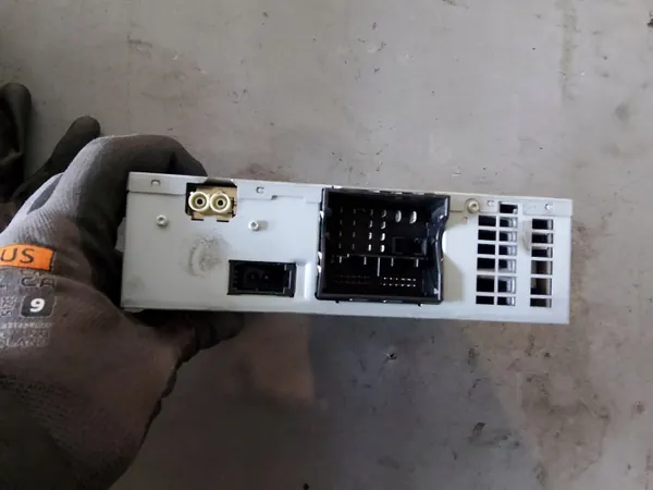 Radion Viritysmoduuli OEM 4F0035056 A4 B8 A5 8T image 3