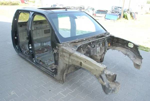 Nissan OE 7895 Kori Ohjaamo Navara D40:lle image 4