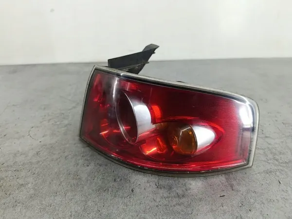 Luz trasera derecha SEAT IBIZA III Hatchback image 2