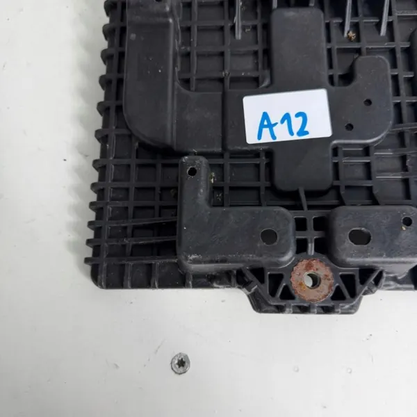 Hyundai I20 II accu bevestigingsbasis OEM JPF37150C8000 image 3