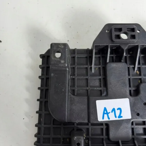 Hyundai I20 II accu bevestigingsbasis OEM JPF37150C8000 image 4