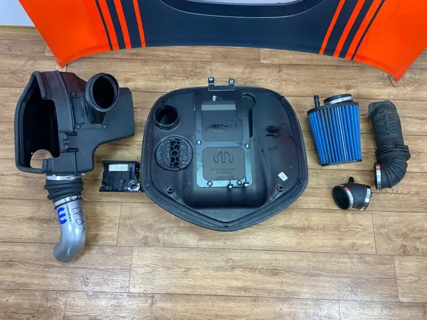 Kit de filtre à air Shaker Dodge Challenger 2015+ OEM image 2