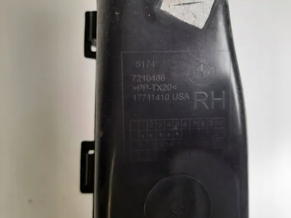 BMW F25 X3 Höger Luftintag OEM 7210486 image 4