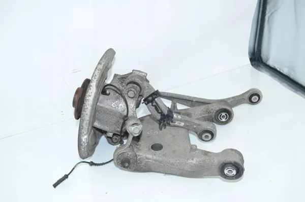 OEM 6852892 Bakre höger hjulnav för BMW 6 Gran Coupe image 4