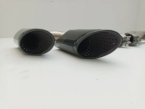 Lamborghini URUS Uitlaateindstuk OEM 4ML253681AK image 3