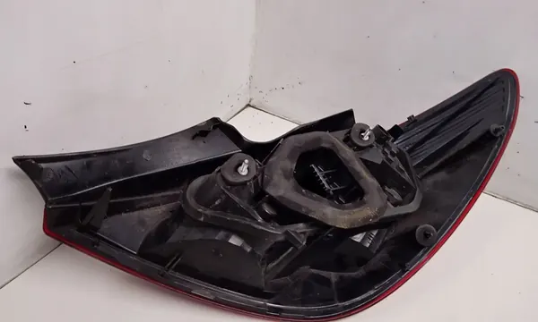 Luz Trasera Izquierda Opel Corsa D 2006-2014 image 4