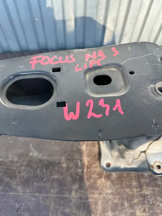 Viga do para-choques dianteiro OEM Ford Focus MK3 Lift image 5