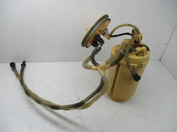 VW Touareg 02-10 TDI Brandstofpomp image 3