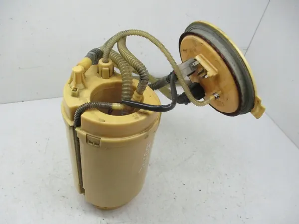 VW Touareg 02-10 TDI Brandstofpomp image 4