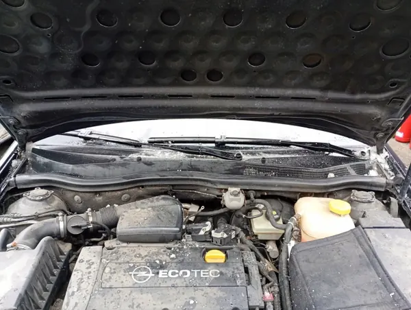 Opel Astra H 04-10 Tuulilasin tiiviste OEM MM-3001-39 image 2