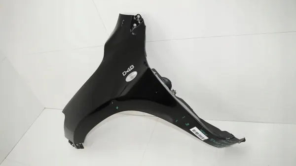 Para-lamas dianteiro esquerdo OEM 360185267 Toyota RAV4 image 4