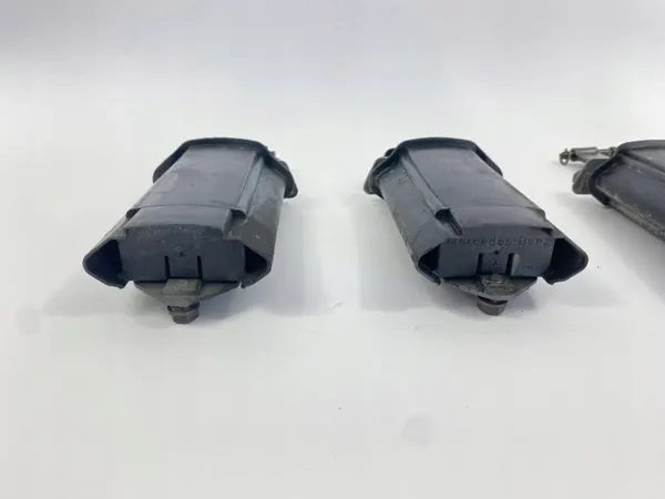Dörrstopp OEM 2017270430 Fram & Bak Set image 5
