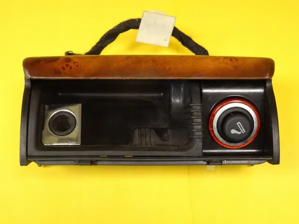 Aschenbecher OEM DRC66260 für VW Passat B5.5 image 3