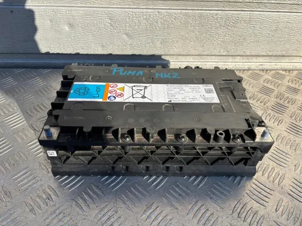 Batería Ford Puma MK2 OEM LX7A-10B759-BE image 2