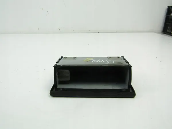 Mercedes E W124 Aschenbecher OEM AK-6-88847 Gebraucht image 3