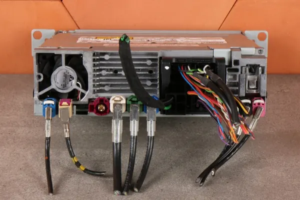BMW X1 F48 Navigointiyksikkö OEM 6840412 image 4