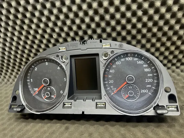 3AA920870J Uhr Tachometer Volkswagen Passat B7 image 3