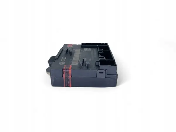 Módulo de puerta Audi A5 8T OEM 8T0959793Q - Usado image 9