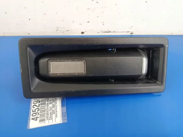 Citroen DS4 Kofferraumleuchte OEM 9685614080 - Gebraucht image 2
