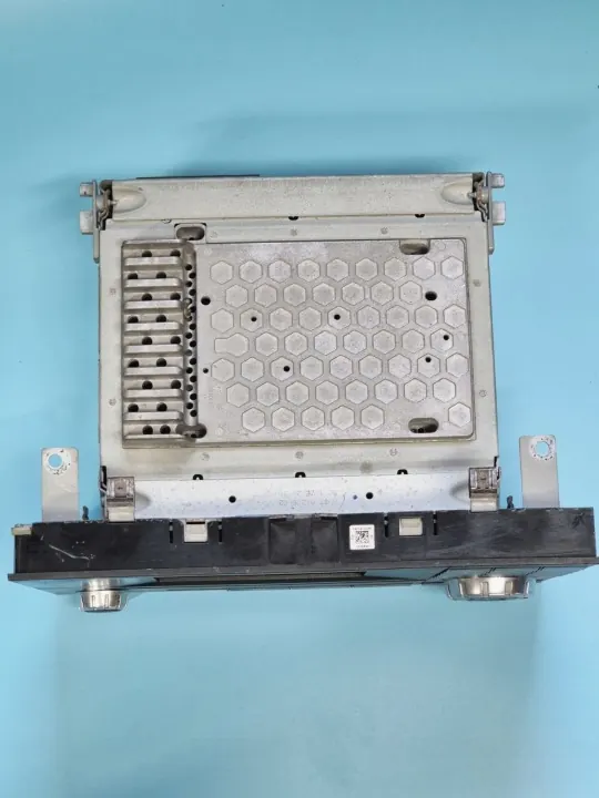 Radio Mercedes Actros MP4 OEM A0004465862 CD USB AUX image 5
