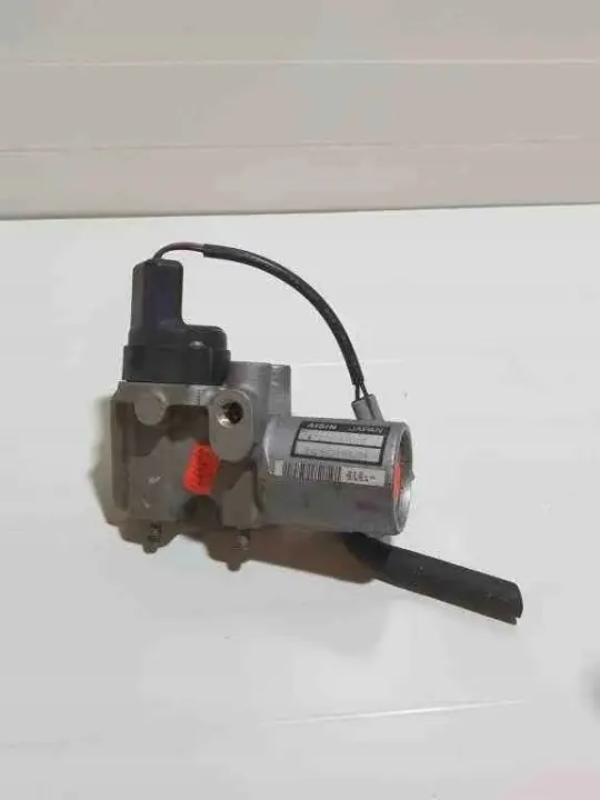 Bromscylinder OEM 312612193334 för Toyota Prius image 2