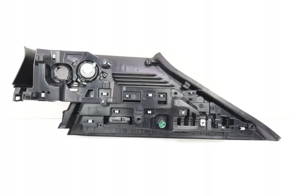 Lateral esquerdo porta-malas Maserati Grecale OEM 670167202 image 9